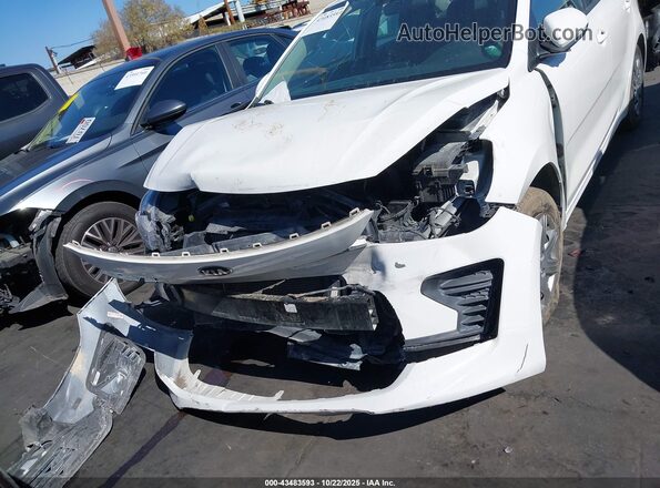 3KPA24AD9ME374174 2021 KIA RIO White წინა პანელის ხედი
