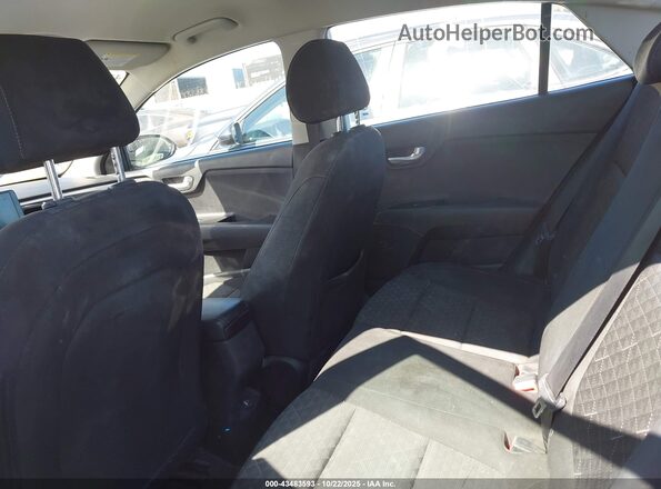 3KPA24AD9ME374174 2021 KIA RIO White სალონის 360-გრადუსიანი ხედი