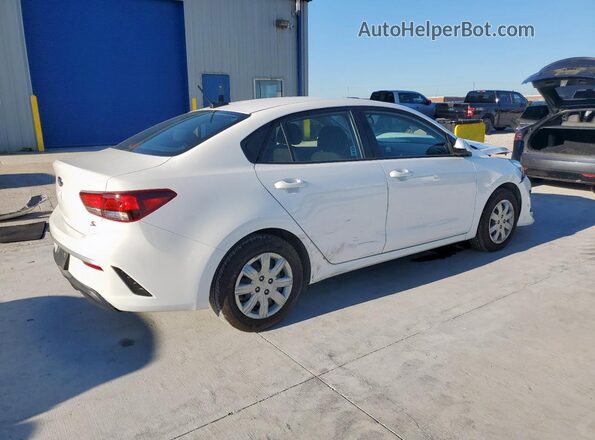 3KPA24AD9ME384963 2021 KIA RIO White Задня права чверть