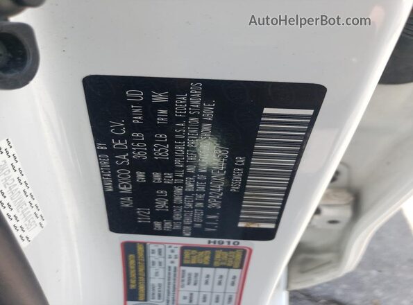 3KPA24ADXNE444587 2022 KIA RIO White Вид підкапотного простору