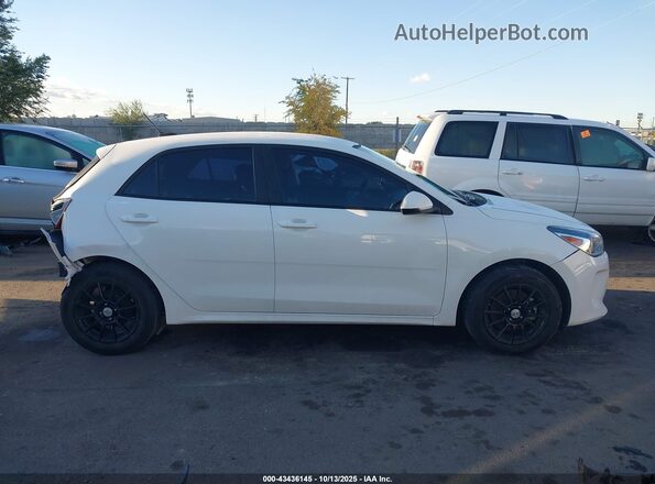 3KPA25AB2KE232895 2019 KIA RIO 5-DOOR White Vista interior de 360 grados