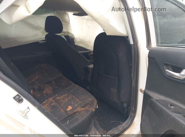 3KPA25AD1LE348964 2020 KIA RIO 5-DOOR White Vista de la etiqueta del VIN