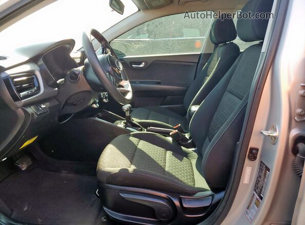 3KPA25AD2ME377522 2021 KIA RIO Silver Vista interior delantera