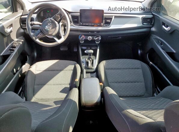 3KPA25AD2ME377522 2021 KIA RIO Silver Vista del salpicadero