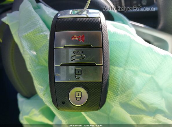 3KPA25AD2PE627281 2023 KIA RIO 5-DOOR Black Vista del salpicadero