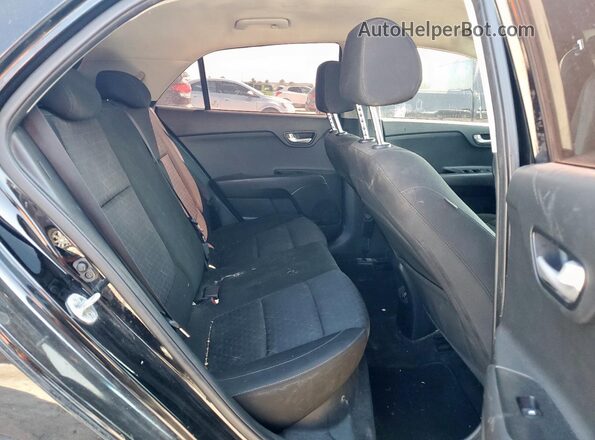 3KPA25AD4LE316543 2020 KIA RIO Black Vista de los asientos traseros