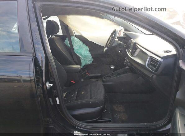 3KPA25AD7LE273249 2020 KIA RIO Black Widok wnętrza z przodu