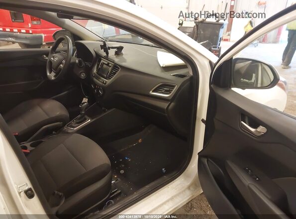 3KPC24A34JE010059 2018 HYUNDAI ACCENT White 