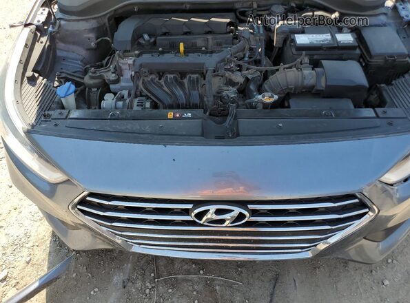 3KPC24A60LE114917 2020 HYUNDAI ACCENT Silver Вид задньої частини салону