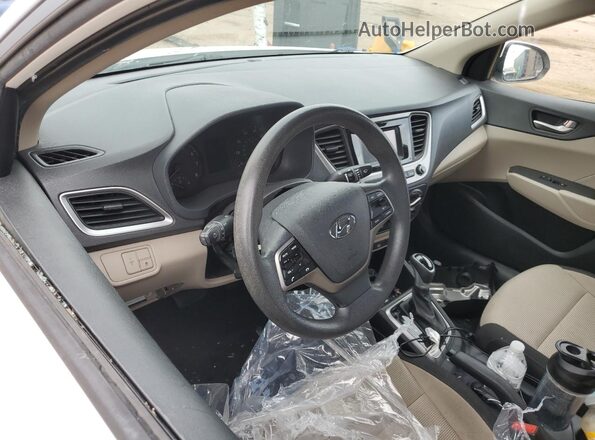 3KPC24A60LE123925 2020 HYUNDAI ACCENT White ხელსაწყოთა პანელის ხედი