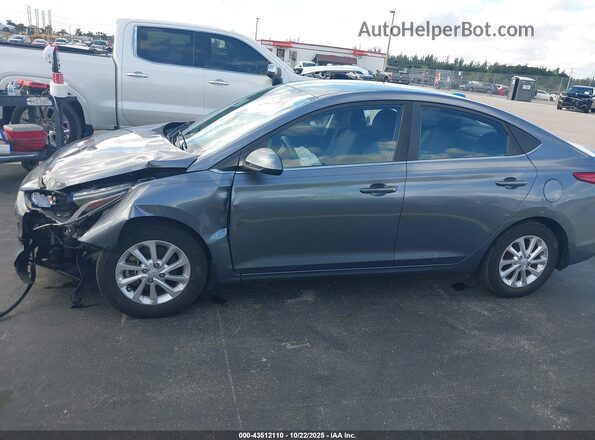 3KPC24A61LE111671 2020 HYUNDAI ACCENT Light Blue Вид задньої частини салону