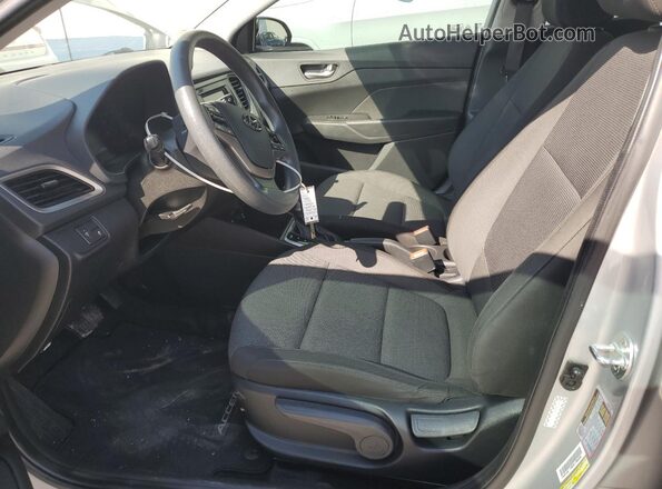 3KPC24A61LE123979 2020 HYUNDAI ACCENT Silver Вид салону спереду
