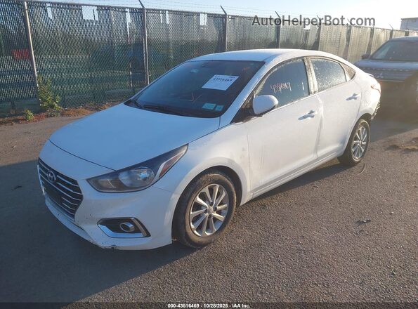 3KPC24A61ME134434 2021 HYUNDAI ACCENT White Przód lewy