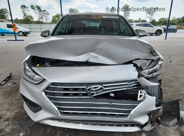 3KPC24A64ME134041 2021 HYUNDAI ACCENT Silver Widok z przodu