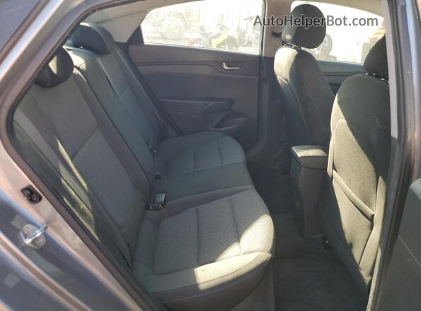 3KPC24A64ME150272 2021 HYUNDAI ACCENT Silver Հետևի նստատեղերի տեսք