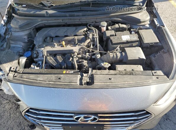 3KPC24A64ME150272 2021 HYUNDAI ACCENT Silver Սալոնի հետևի տեսք
