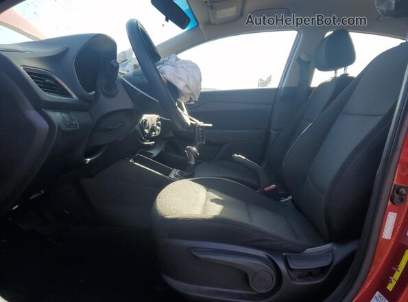 3KPC24A65LE104979 2020 HYUNDAI ACCENT Red Front interior view