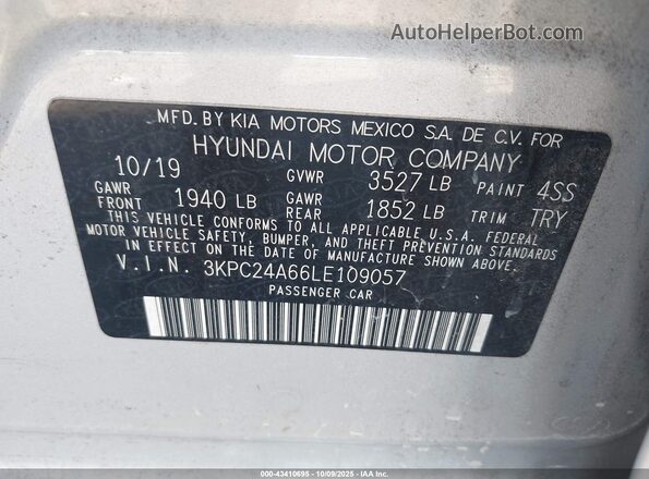3KPC24A66LE109057 2020 HYUNDAI ACCENT Silver ძრავის განყოფილების ხედი
