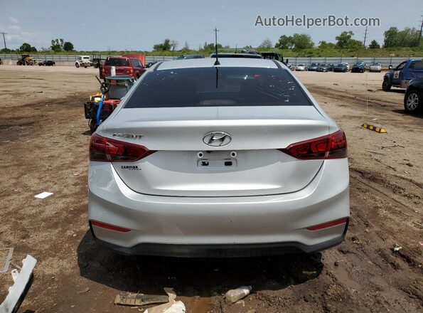 3KPC24A66ME151682 2021 HYUNDAI ACCENT Silver Հետևի տեսք