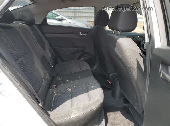 3KPC24A66ME151682 2021 HYUNDAI ACCENT Silver Հետևի նստատեղերի տեսք