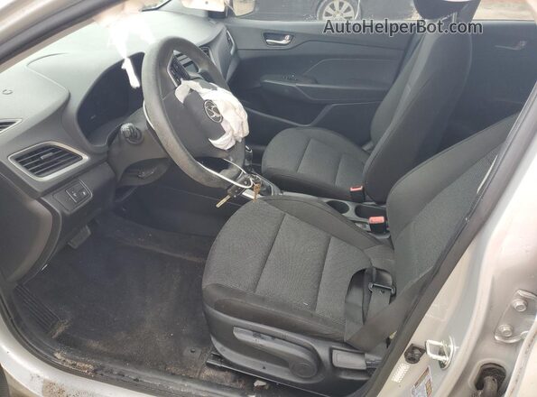 3KPC24A67LE107625 2020 HYUNDAI ACCENT Silver Vista interior delantera