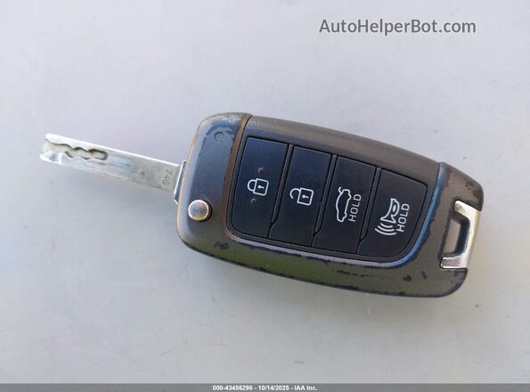 3KPC24A67ME136589 2021 HYUNDAI ACCENT Silver Vista del salpicadero