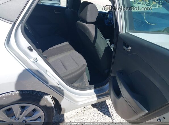 3KPC24A67ME136589 2021 HYUNDAI ACCENT Silver Vista de la etiqueta del VIN