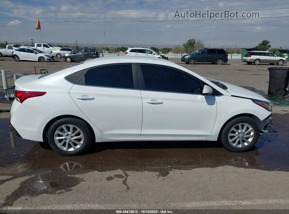 3KPC24A68ME150839 2021 HYUNDAI ACCENT White 360 interior view