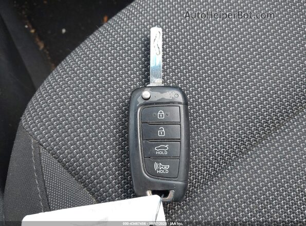3KPC24A69LE096496 2020 HYUNDAI ACCENT Silver წინა პანელის ხედი