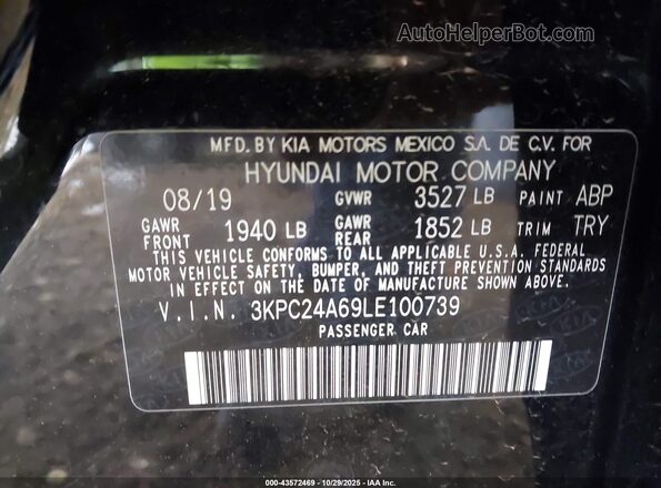 3KPC24A69LE100739 2020 HYUNDAI ACCENT Black Widok komory silnika