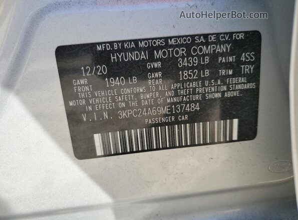 3KPC24A69ME137484 2021 HYUNDAI ACCENT Silver VIN կոդի պիտակի տեսք