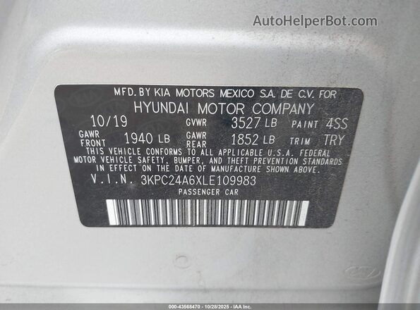 3KPC24A6XLE109983 2020 HYUNDAI ACCENT Silver Շարժիչի բաժամունքի տեսք