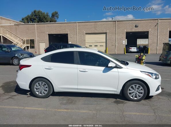 3KPC24A6XLE110423 2020 HYUNDAI ACCENT White უკანა სალონის ხედი