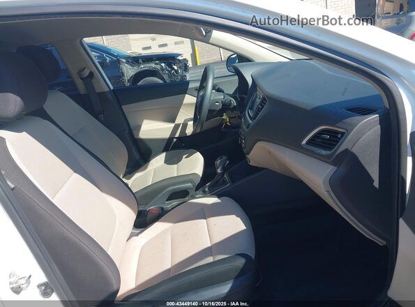 3KPC24A6XLE110423 2020 HYUNDAI ACCENT White წინა სალონის ხედი