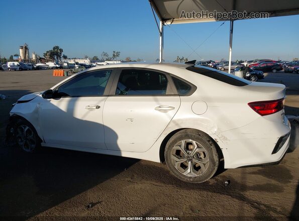 3KPF24AD0ME411280 2021 KIA FORTE White 