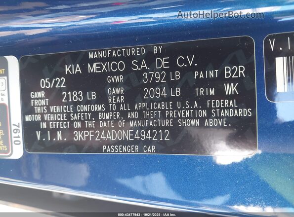 3KPF24AD0NE494212 2022 KIA FORTE Blue Vista del compartimento del motor