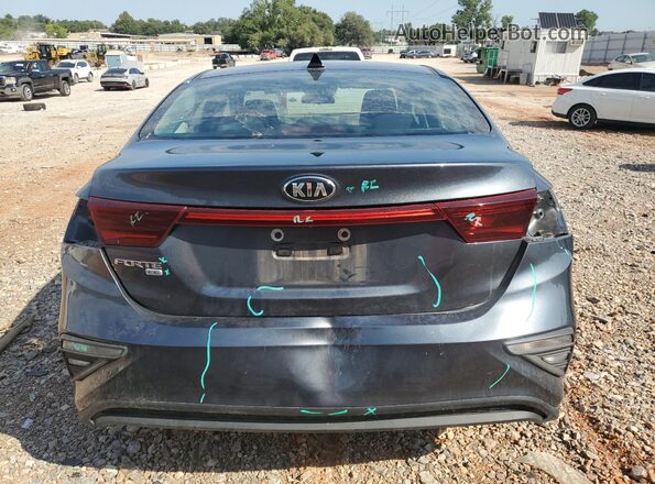3KPF24AD1LE235273 2020 KIA FORTE Gray Rear view