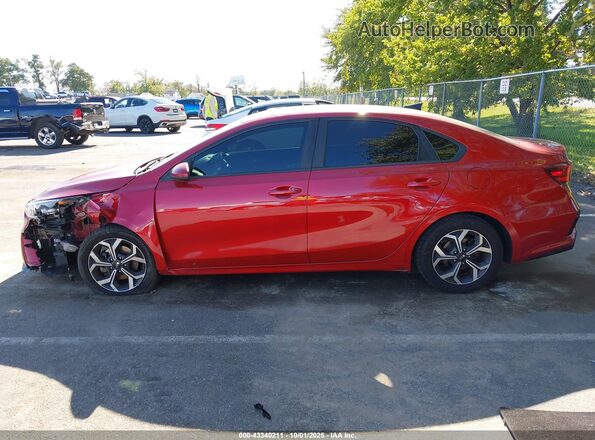 3KPF24AD2KE052639 2019 KIA FORTE Red Սալոնի 360 աստիճան տեսք