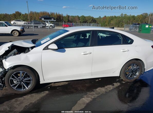 3KPF24AD2NE465682 2022 KIA FORTE White 