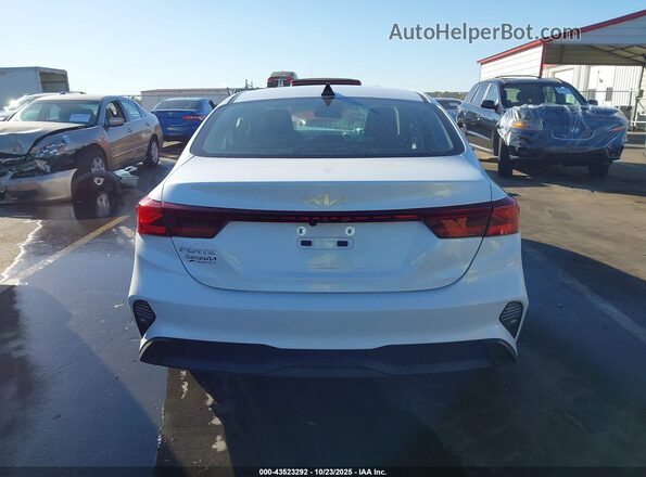 3KPF24AD2NE465682 2022 KIA FORTE White 