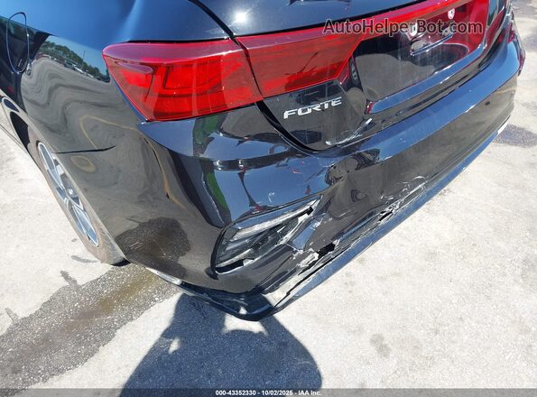 3KPF24AD3LE144263 2020 KIA FORTE Black 