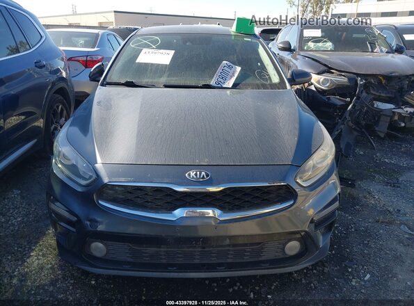 3KPF24AD3LE147924 2020 KIA FORTE Gray Rear interior view