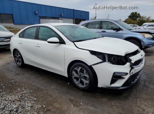 3KPF24AD3LE260949 2020 KIA FORTE White Front right