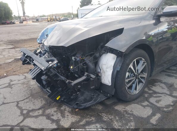 3KPF24AD3RE838007 2024 KIA FORTE Gray Вид спереду