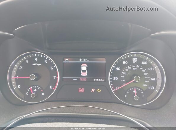 3KPF24AD4NE503672 2022 KIA FORTE Белый Вид задних сидений