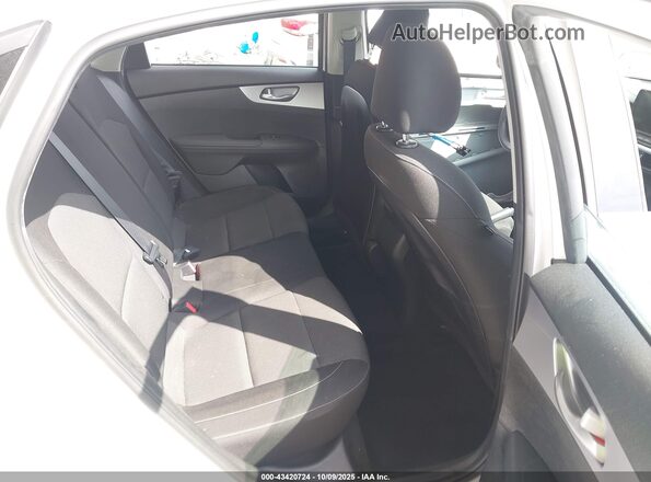 3KPF24AD4NE503672 2022 KIA FORTE Белый Вид наклейки с VIN-кодом