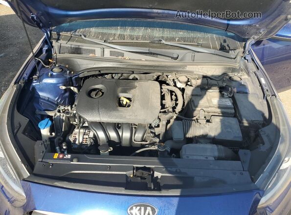 3KPF24AD5LE202972 2020 KIA FORTE Blue Rear interior view