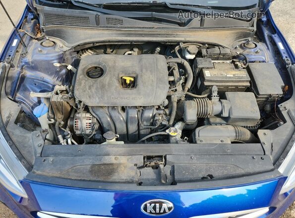 3KPF24AD6LE176821 2020 KIA FORTE Blue Rear interior view