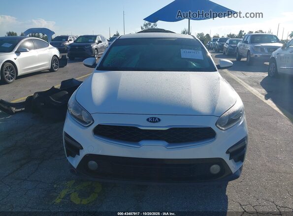 3KPF24AD7LE211723 2020 KIA FORTE Белый Вид задней части салона