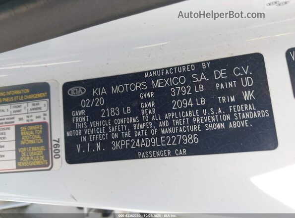 3KPF24AD9LE227986 2020 KIA FORTE White Engine compartment view